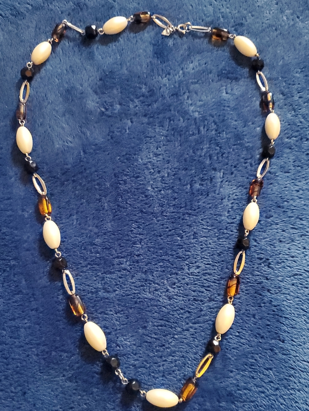 Vintage Sarah Coventry Canada  Amber,Faux Pearl,Onyx Beaded Women's Necklace